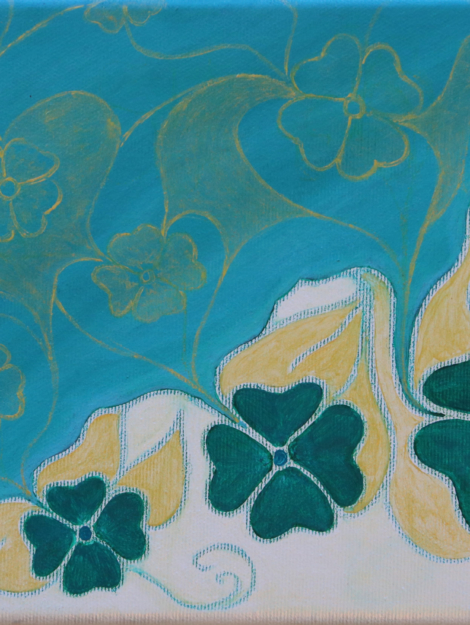 kwiaty na zielonym i bialym